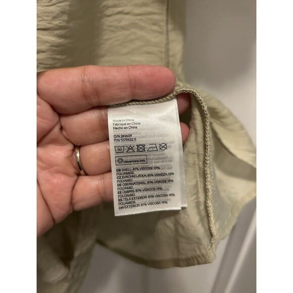 H&M Deep V-Neck Mini Dress Light Green Size Large Summer Vacation Concert Thin - Picture 6 of 8